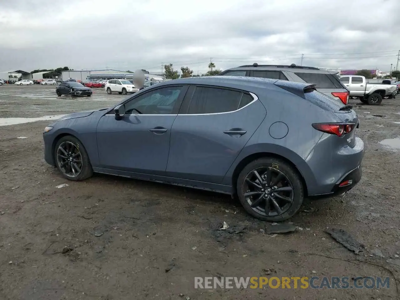 2 Photograph of a damaged car JM1BPBLM5R1655857 MAZDA 3 2024