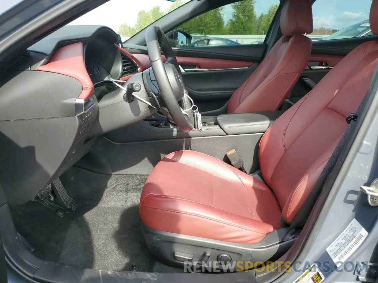 7 Photograph of a damaged car JM1BPBNY1R1721028 MAZDA 3 2024
