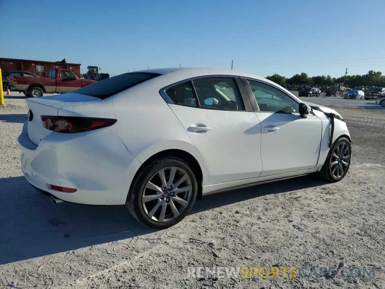 3 Photograph of a damaged car 3MZBPACM4SM453138 MAZDA 3 2025