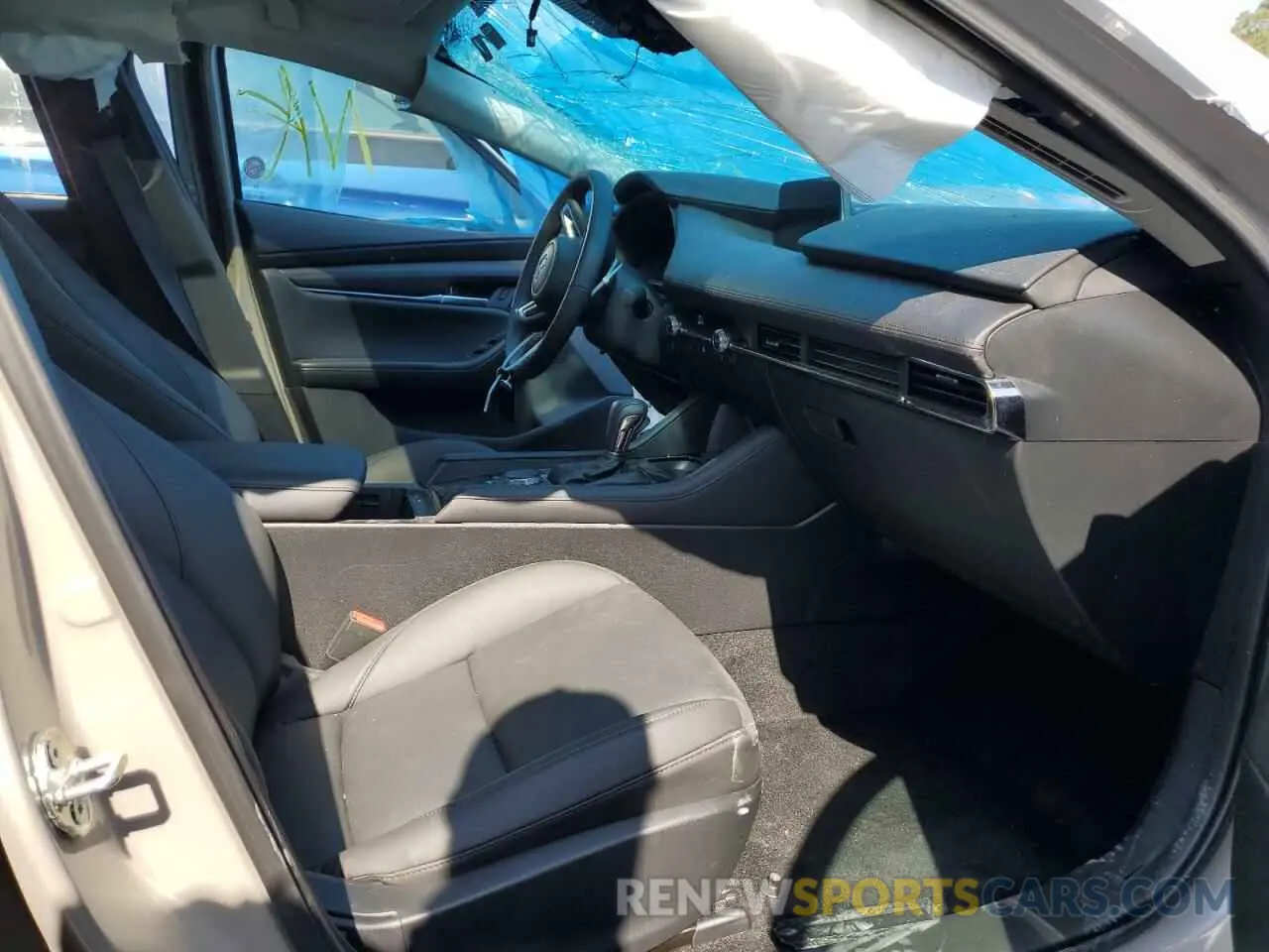 7 Photograph of a damaged car 3MZBPACM6SM456512 MAZDA 3 2025