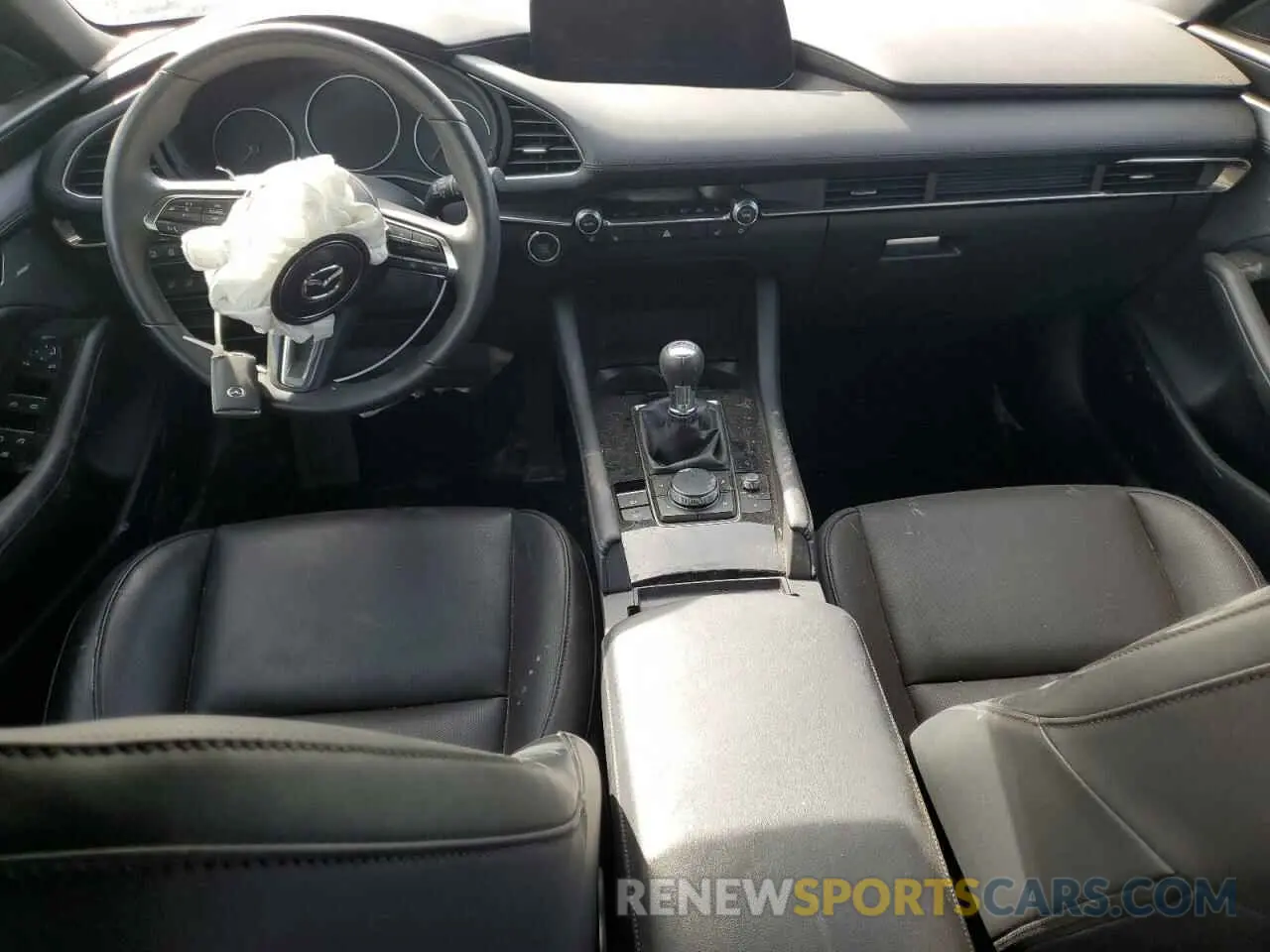8 Photograph of a damaged car JM1BPAMM5S1757397 MAZDA 3 2025