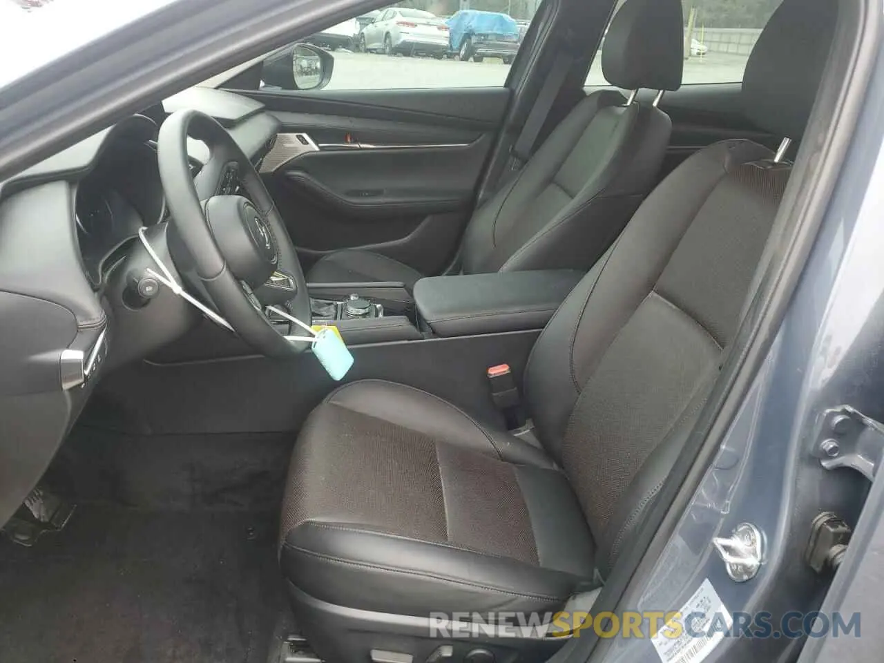 7 Photograph of a damaged car JM1BPBEY5S1762106 MAZDA 3 2025