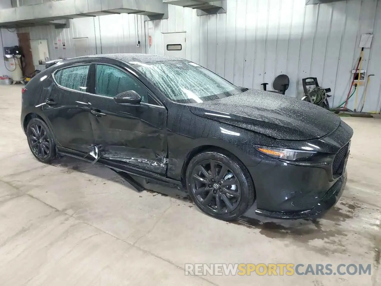 4 Photograph of a damaged car JM1BPBNY8S1778168 MAZDA 3 2025