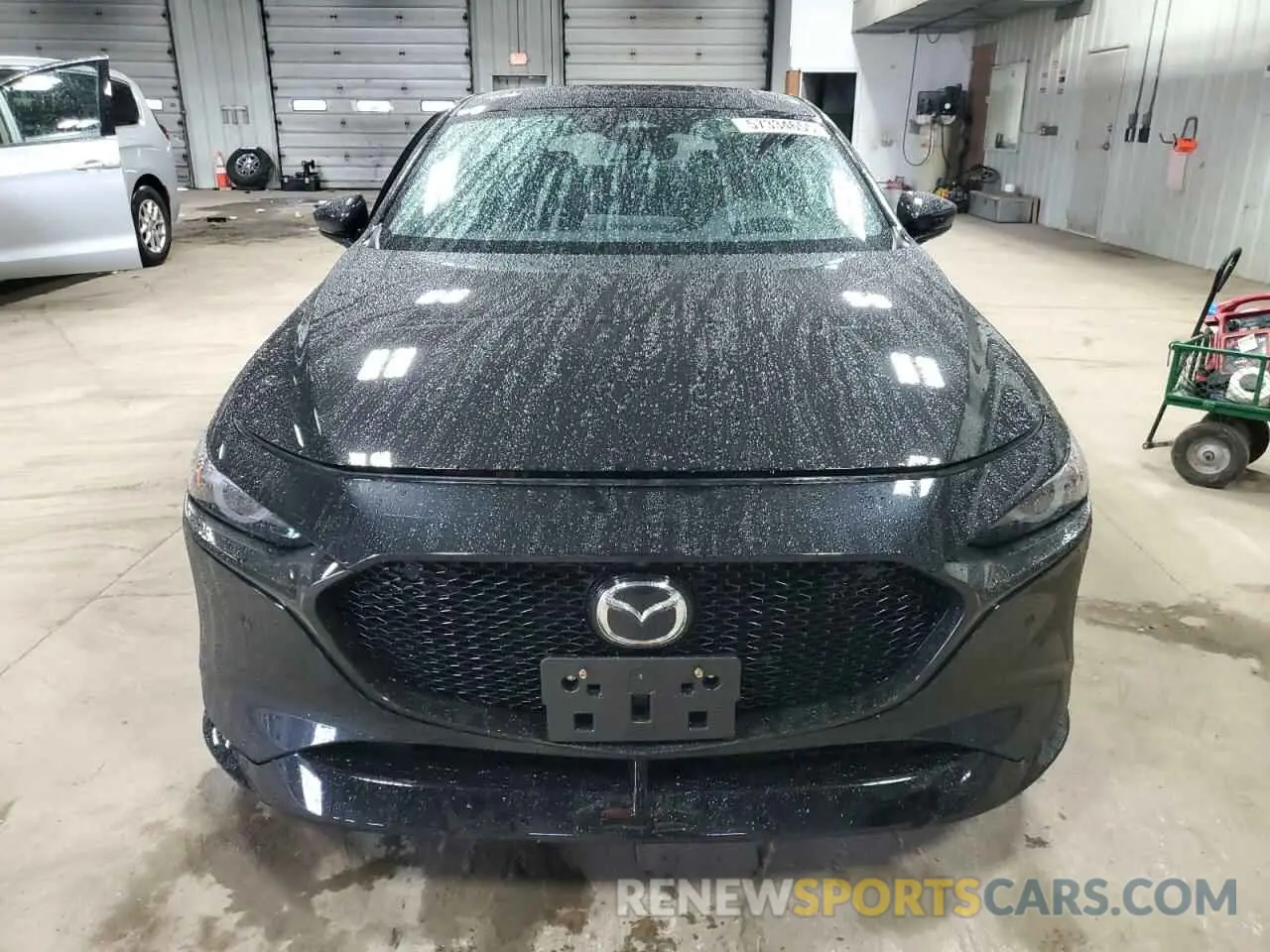 5 Photograph of a damaged car JM1BPBNY8S1778168 MAZDA 3 2025