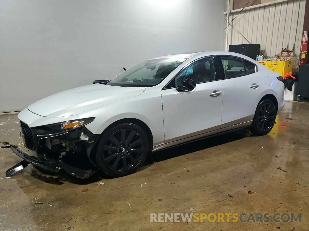 1 Photograph of a damaged car 3MZBPBXY8RM400861 MAZDA 3 CARBON T 2024