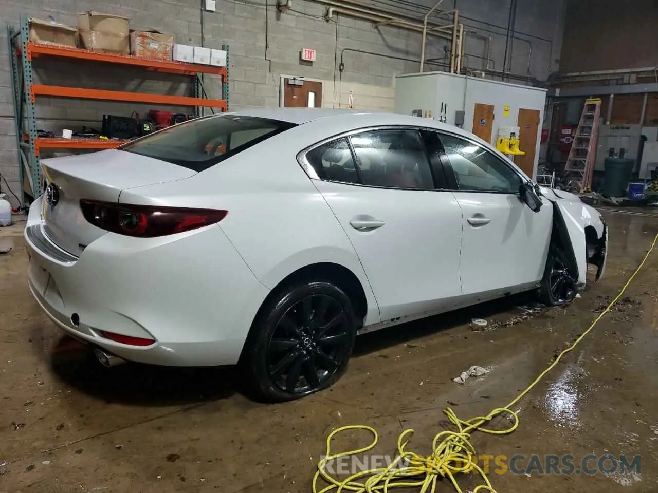 3 Photograph of a damaged car 3MZBPBXY8RM400861 MAZDA 3 CARBON T 2024