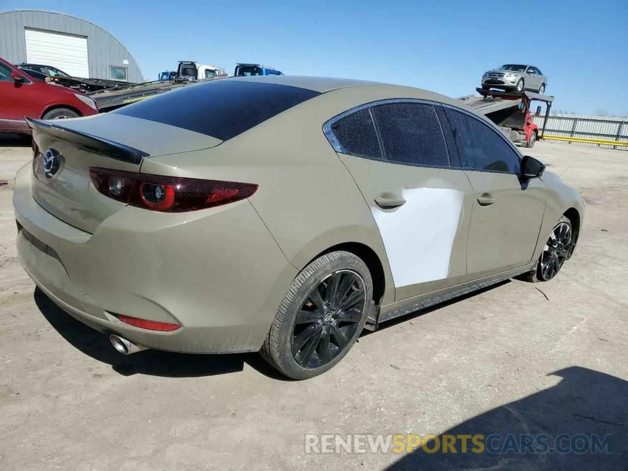 3 Photograph of a damaged car 3MZBPBXY8RM404442 MAZDA 3 CARBON T 2024
