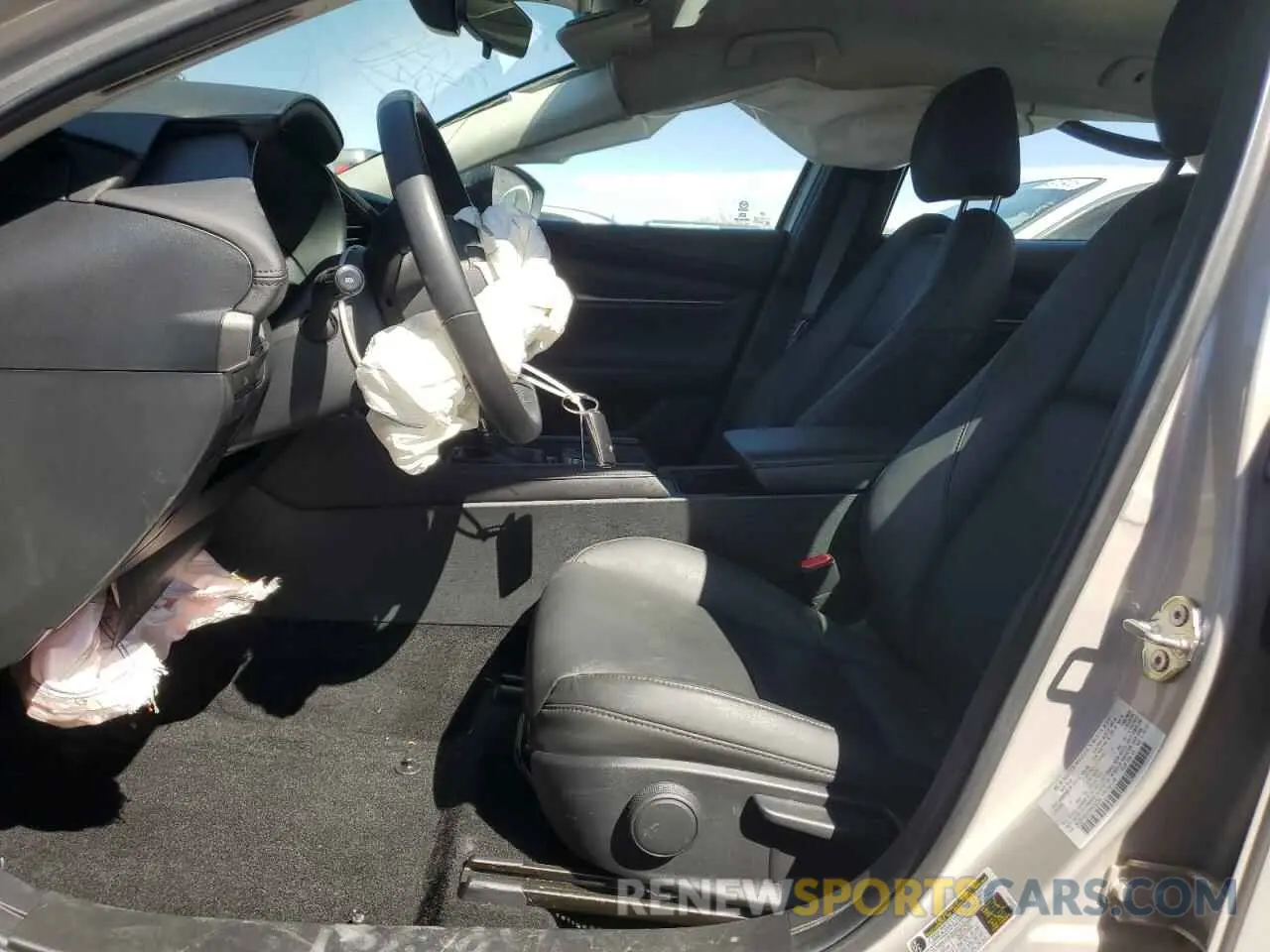 7 Photograph of a damaged car 3MZBPABM0RM428054 MAZDA 3 SELECT S 2024