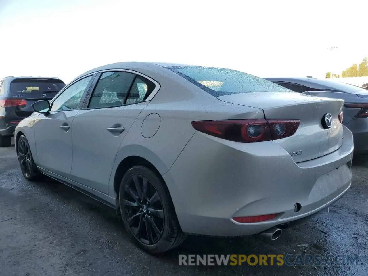 2 Photograph of a damaged car 3MZBPABM4RM427599 MAZDA 3 SELECT S 2024