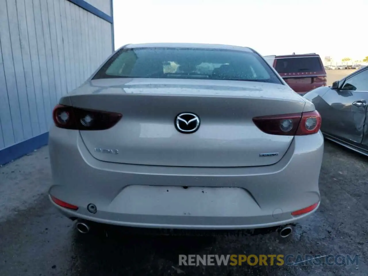 6 Photograph of a damaged car 3MZBPABM4RM427599 MAZDA 3 SELECT S 2024