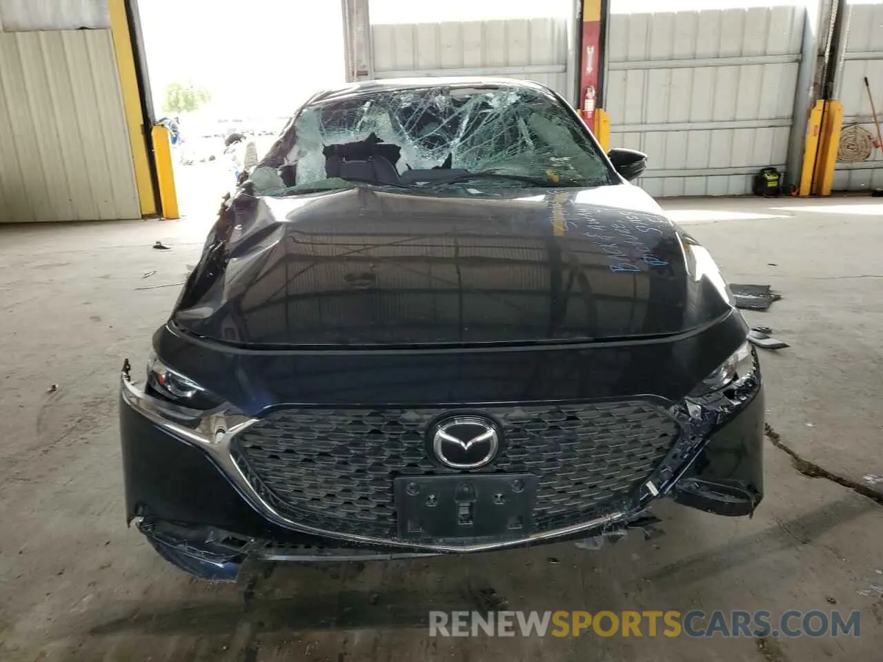 5 Photograph of a damaged car 3MZBPABM8RM426827 MAZDA 3 SELECT S 2024