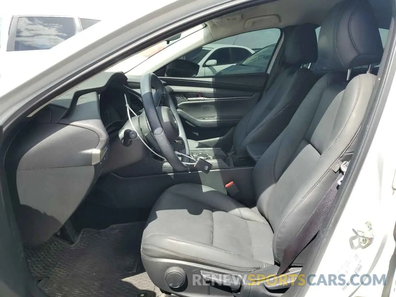 7 Photograph of a damaged car 3MZBPABM8RM432742 MAZDA 3 SELECT S 2024
