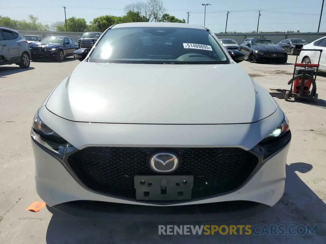 5 Photograph of a damaged car JM1BPAKM3R1721236 MAZDA 3 SELECT S 2024
