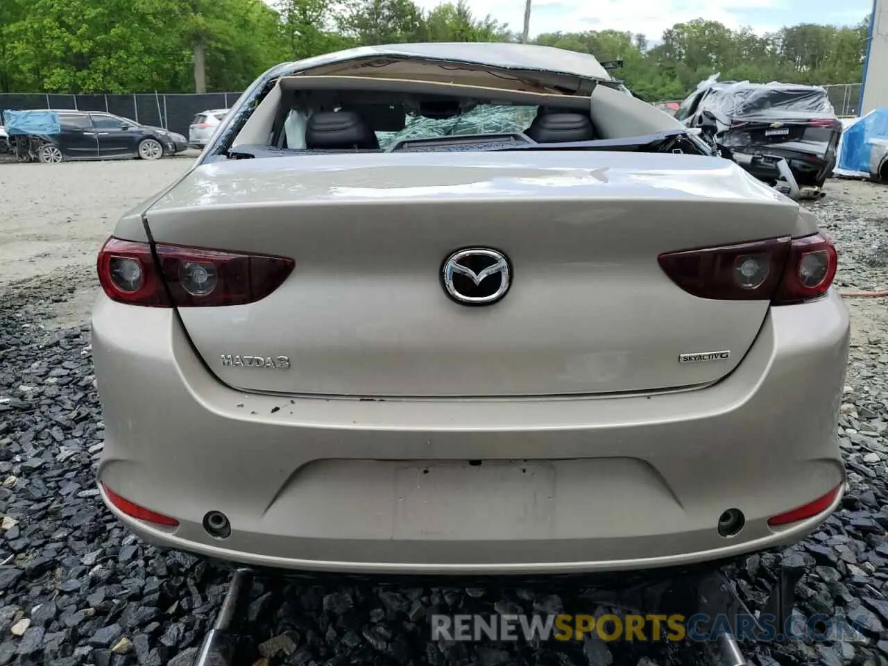 6 Photograph of a damaged car 3MZBPABM0SM460122 MAZDA 3 SELECT S 2025
