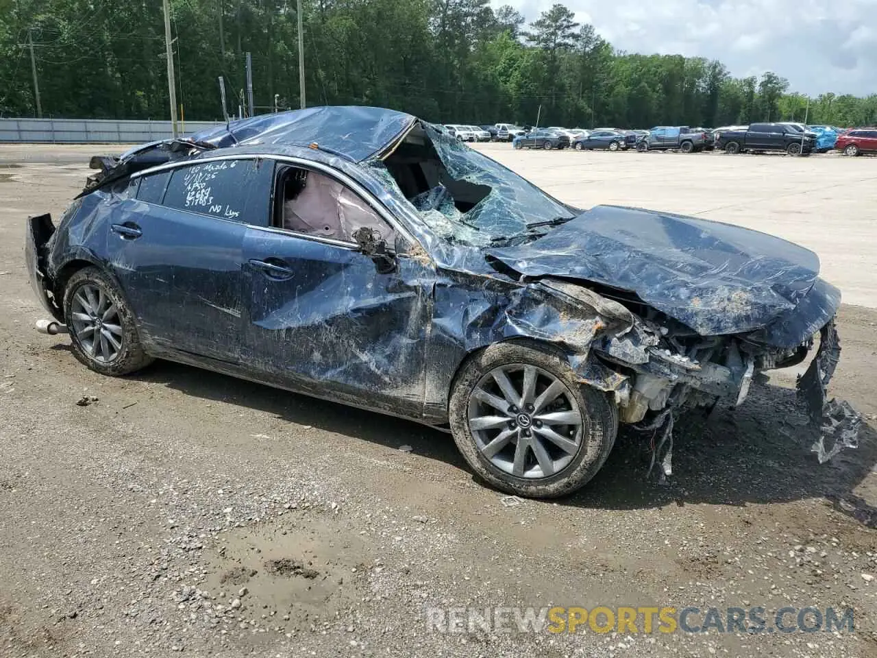 4 Photograph of a damaged car JM1GL1UM5L1517883 MAZDA 6 2020