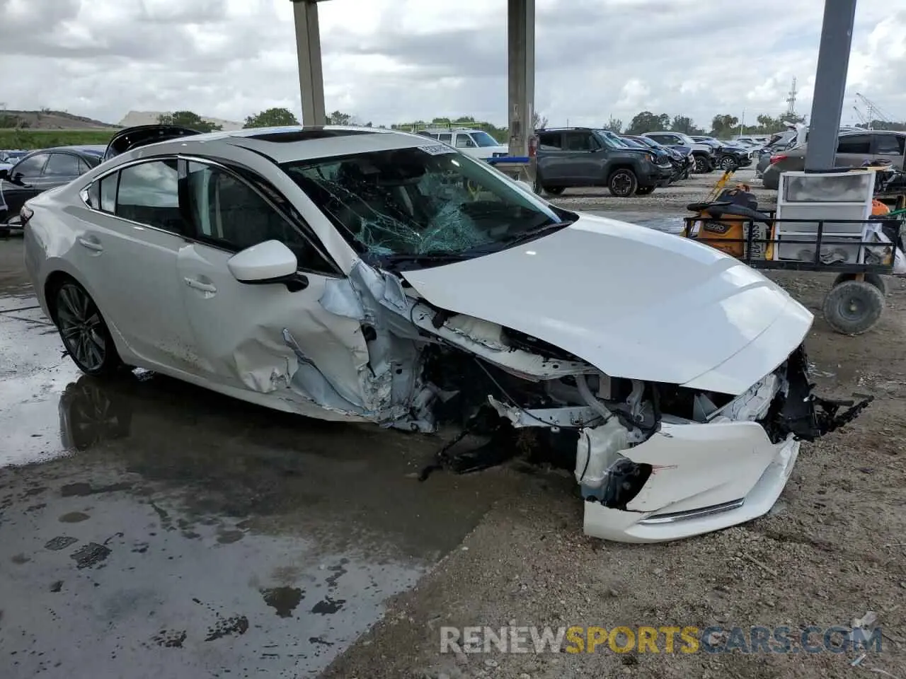 4 Photograph of a damaged car JM1GL1WY5L1523814 MAZDA 6 2020