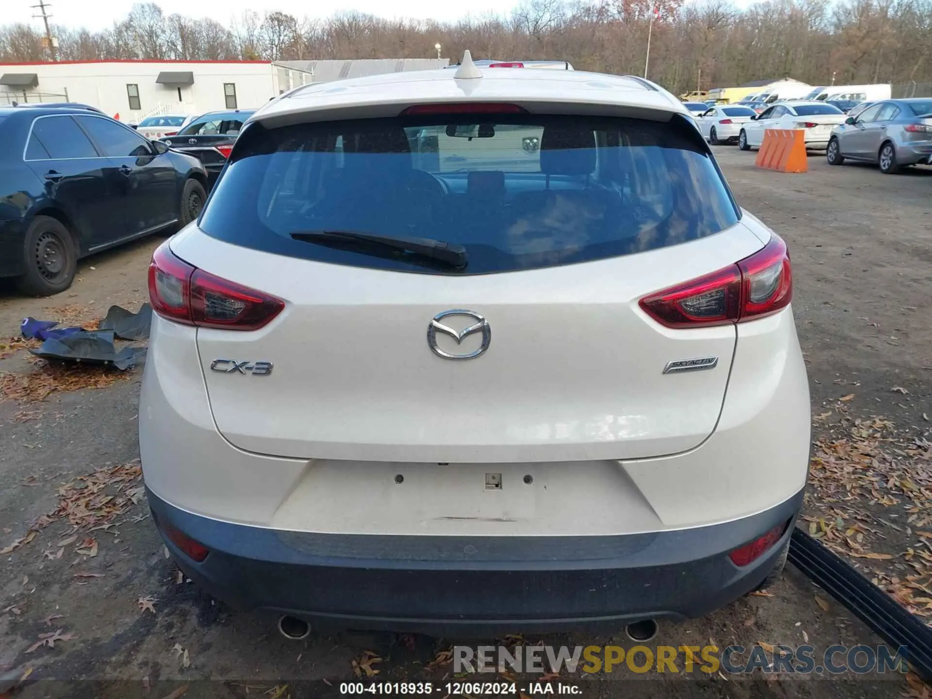 16 Photograph of a damaged car JM1DKDB73K1409779 MAZDA CX-3 2019