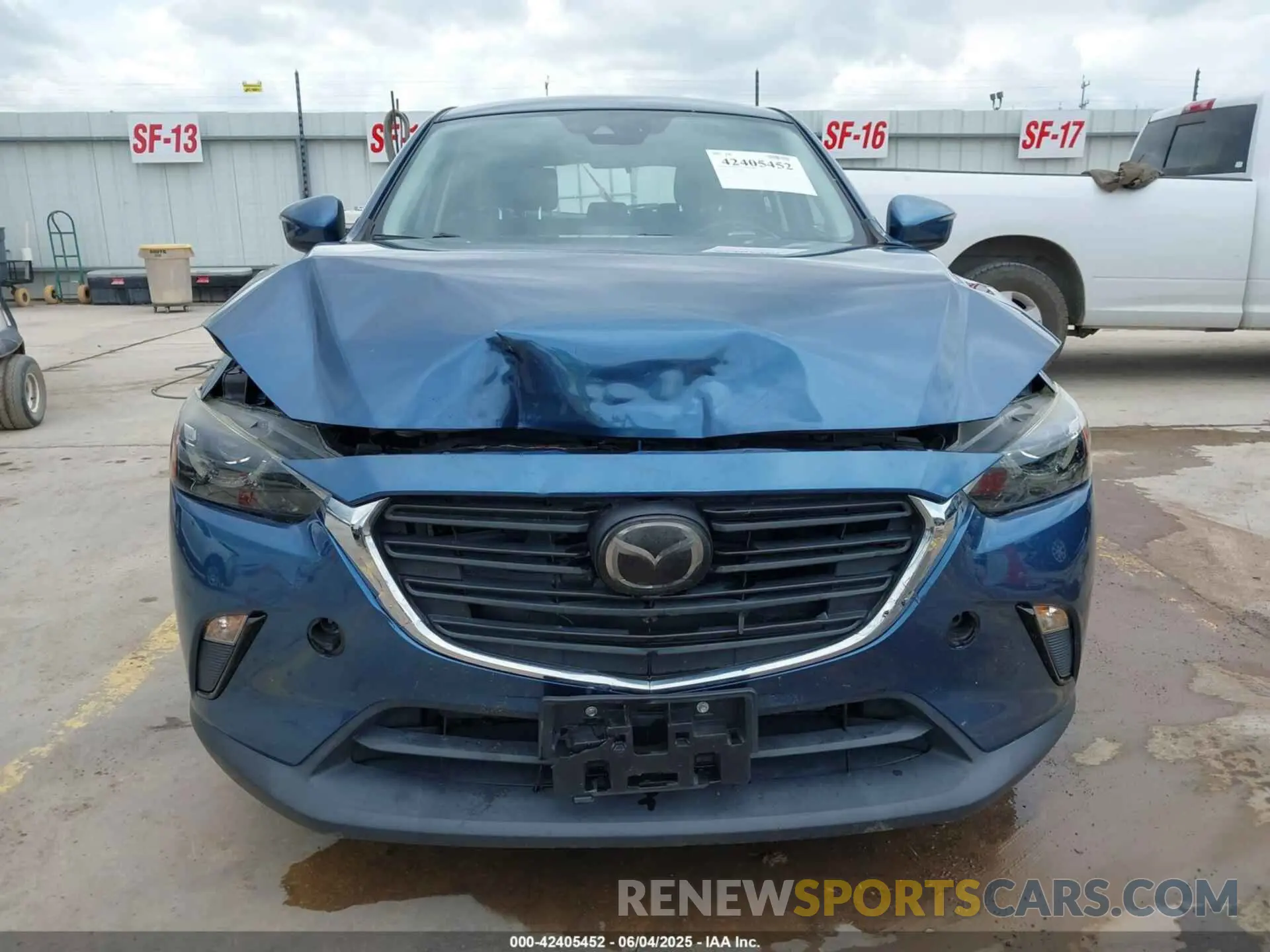 12 Photograph of a damaged car JM1DKDB73K1450154 MAZDA CX-3 2019