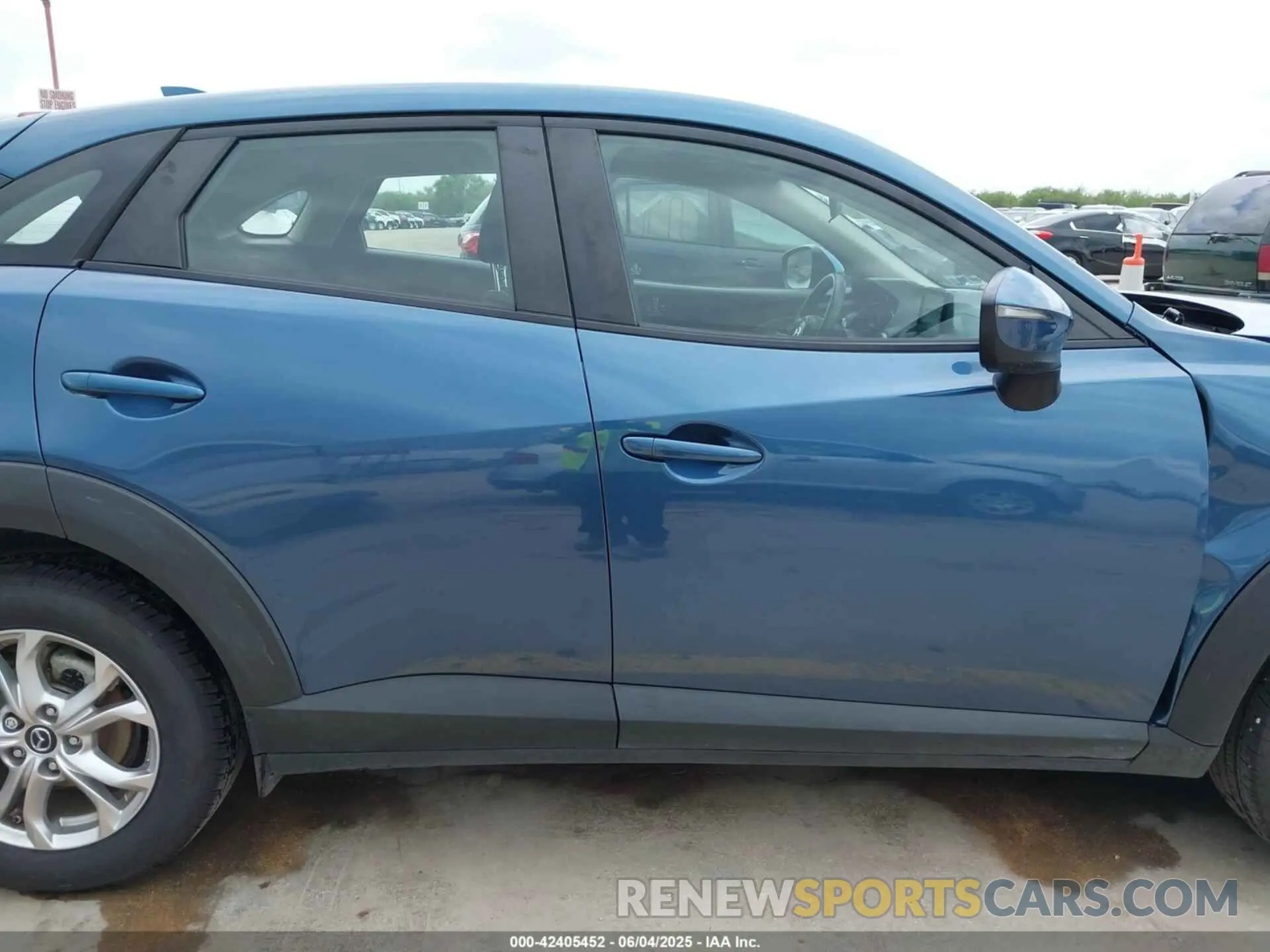 13 Photograph of a damaged car JM1DKDB73K1450154 MAZDA CX-3 2019