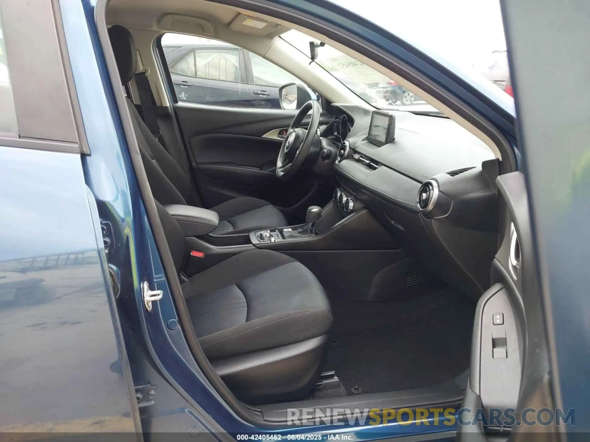 5 Photograph of a damaged car JM1DKDB73K1450154 MAZDA CX-3 2019