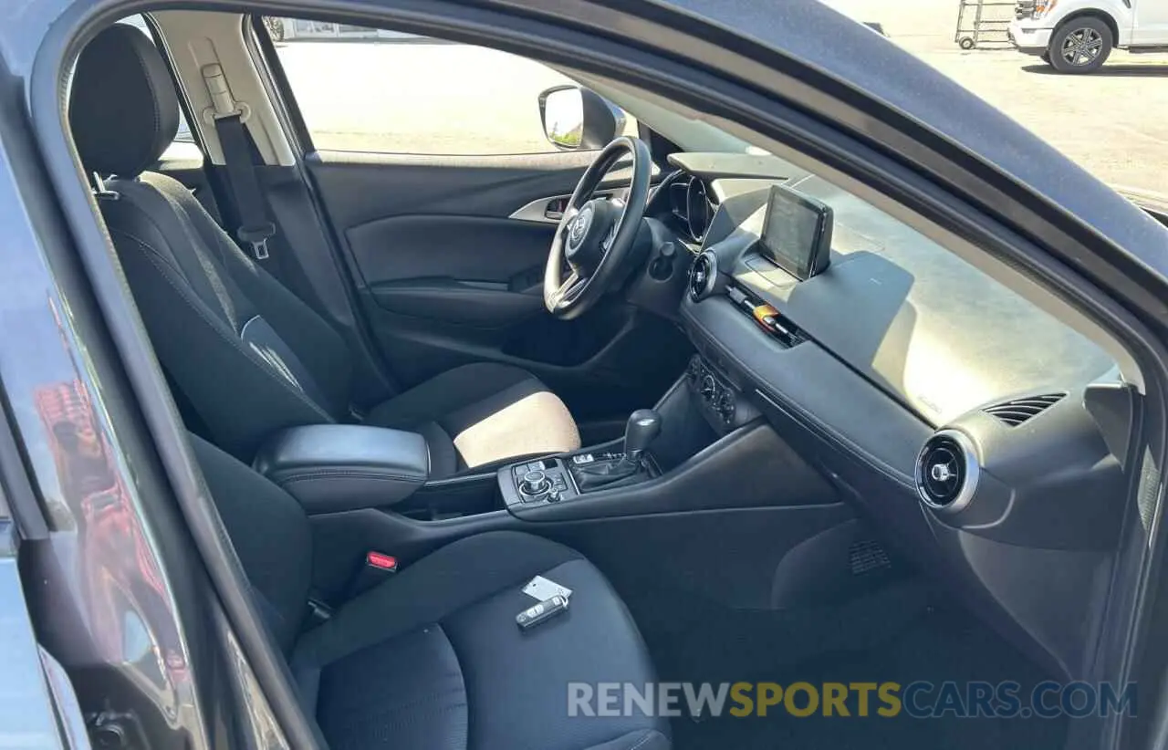 5 Photograph of a damaged car JM1DKDB78K1427775 MAZDA CX-3 2019