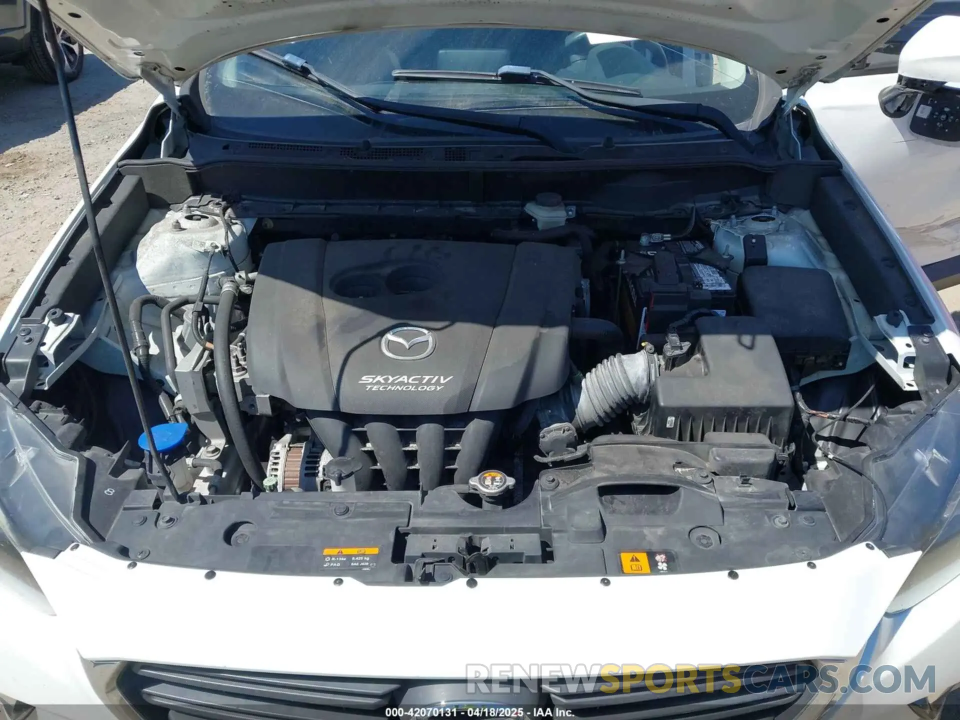 10 Photograph of a damaged car JM1DKDB79K0404043 MAZDA CX-3 2019