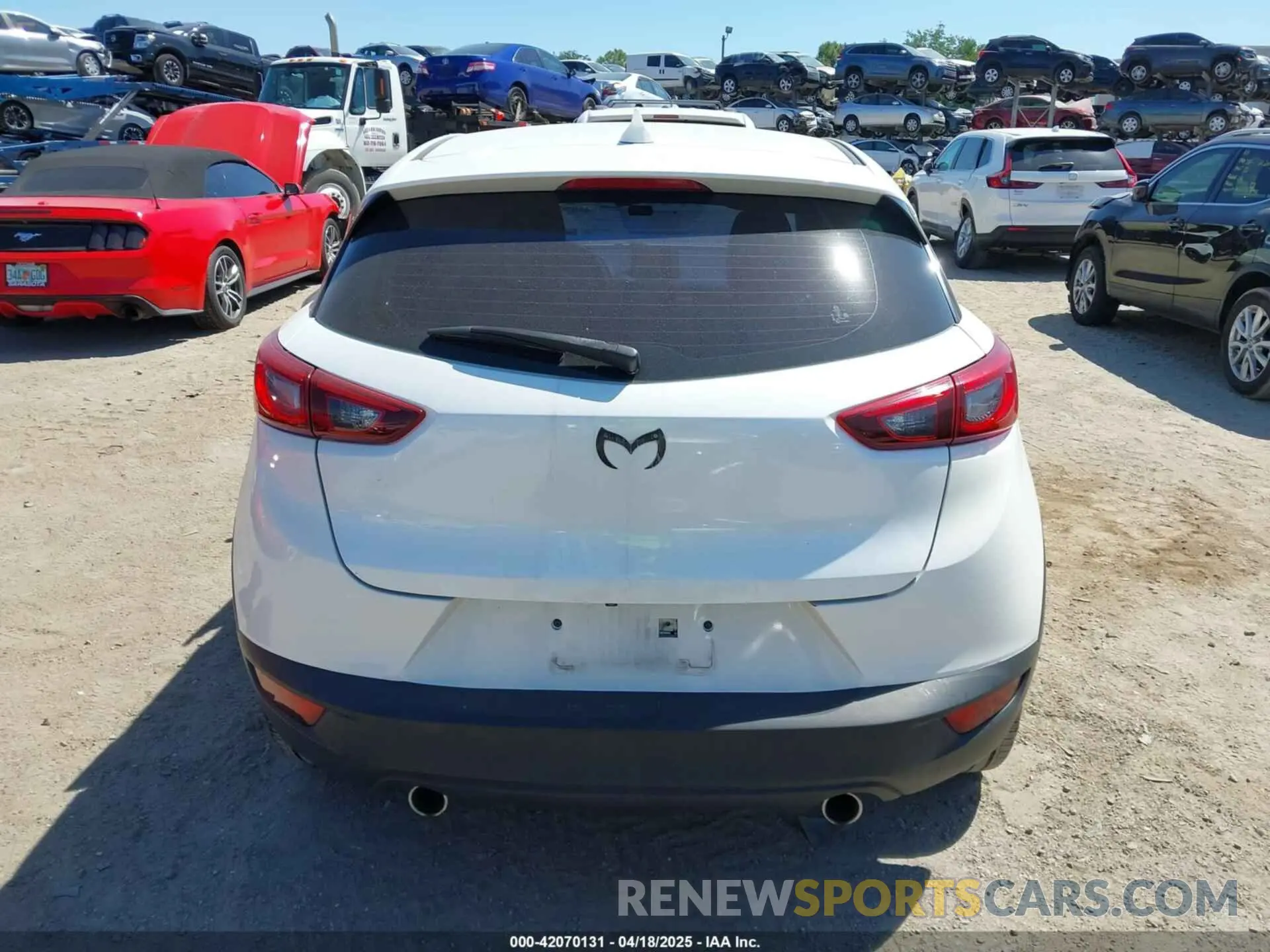 16 Photograph of a damaged car JM1DKDB79K0404043 MAZDA CX-3 2019