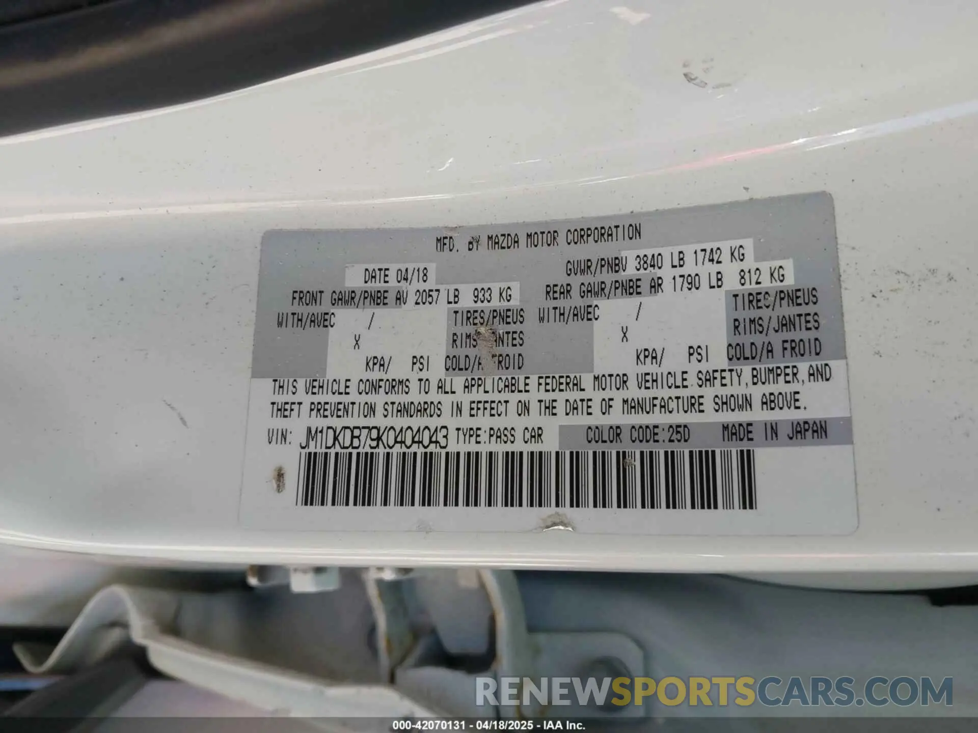 9 Photograph of a damaged car JM1DKDB79K0404043 MAZDA CX-3 2019