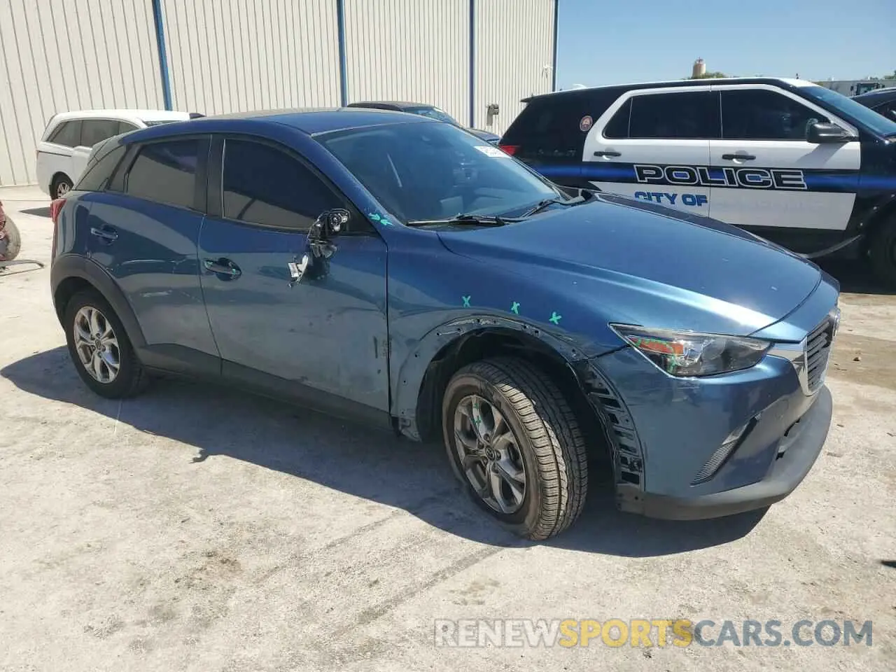 4 Photograph of a damaged car JM1DKDB79K0432117 MAZDA CX-3 2019