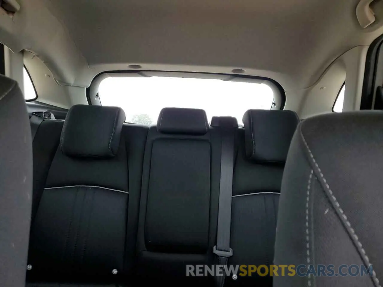 10 Photograph of a damaged car JM1DKDB7XK1454654 MAZDA CX-3 2019