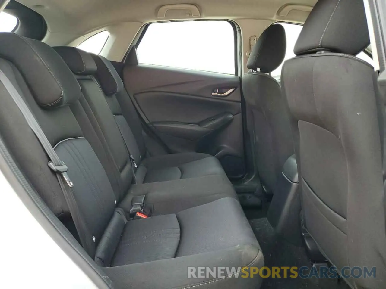 11 Photograph of a damaged car JM1DKDB7XK1454654 MAZDA CX-3 2019