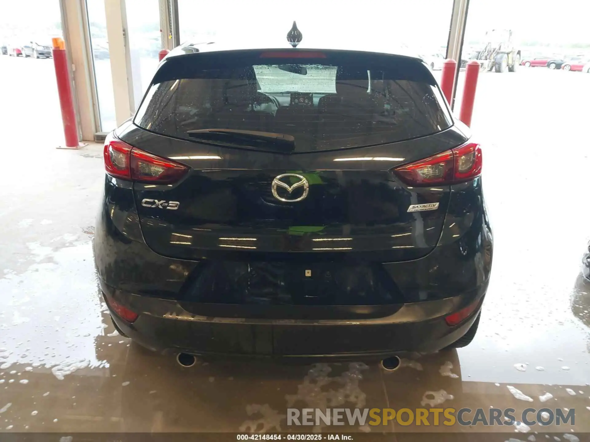 16 Photograph of a damaged car JM1DKDC70K0404219 MAZDA CX-3 2019