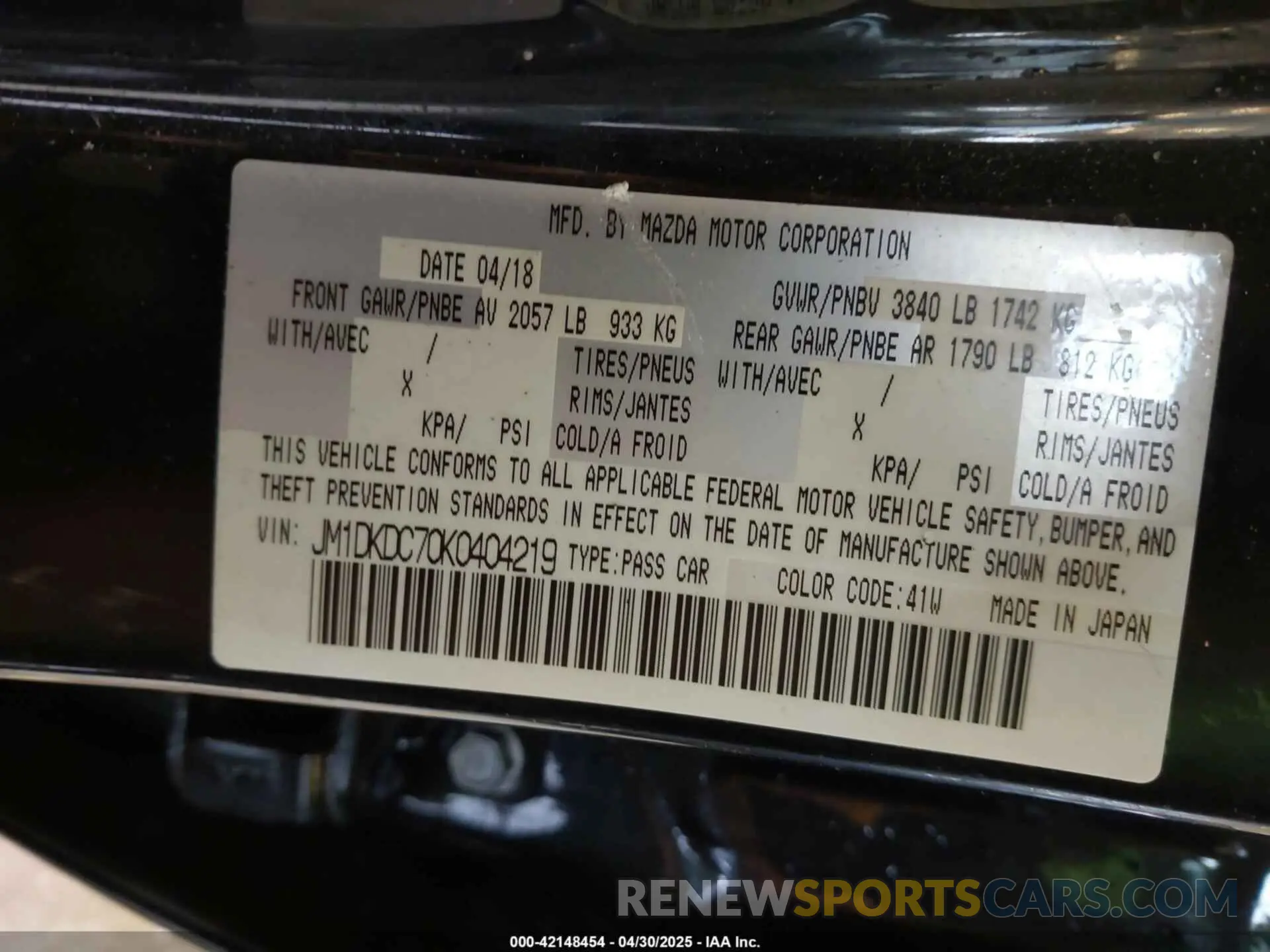 9 Photograph of a damaged car JM1DKDC70K0404219 MAZDA CX-3 2019
