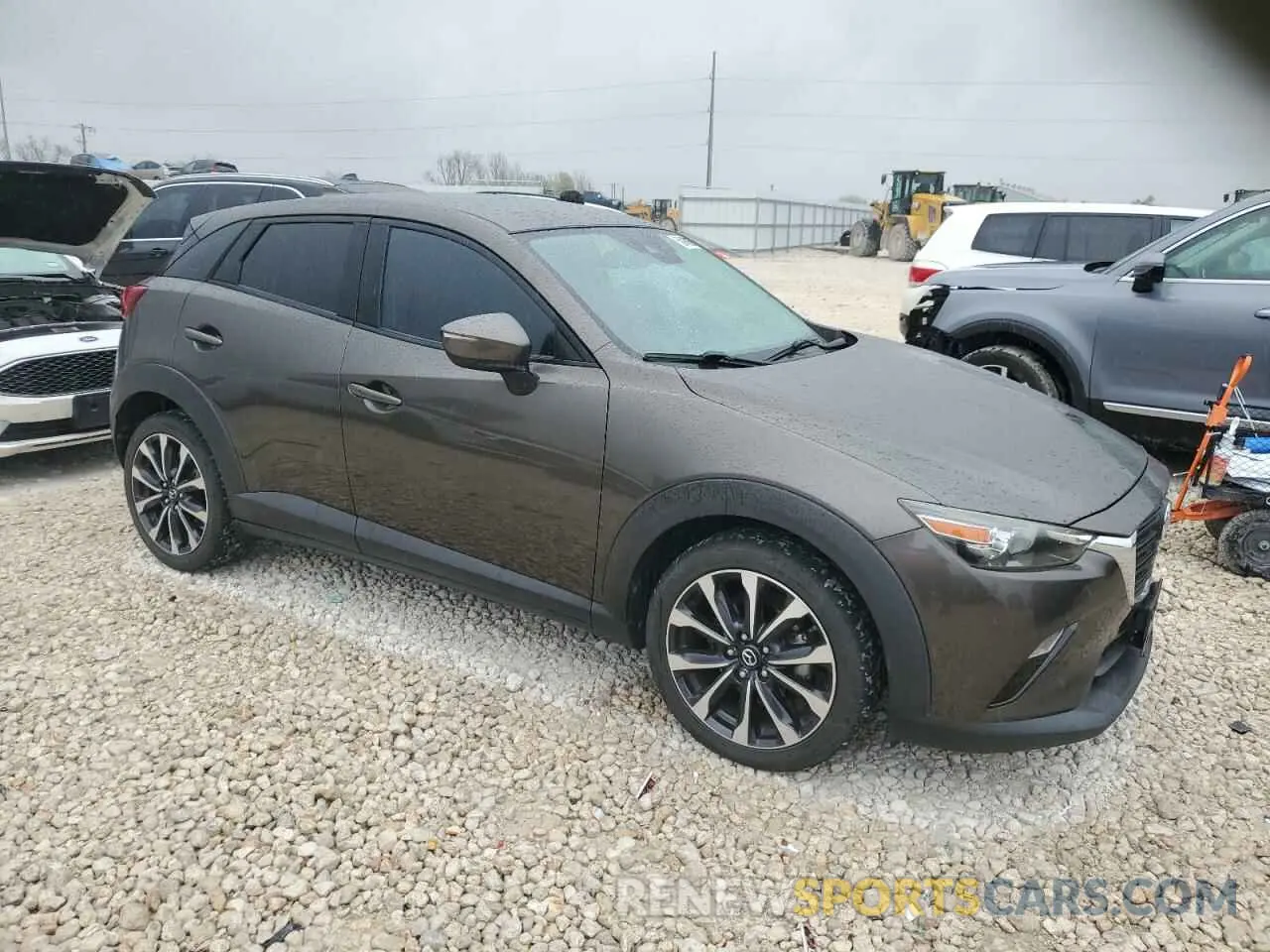 4 Photograph of a damaged car JM1DKDC71K1408158 MAZDA CX-3 2019
