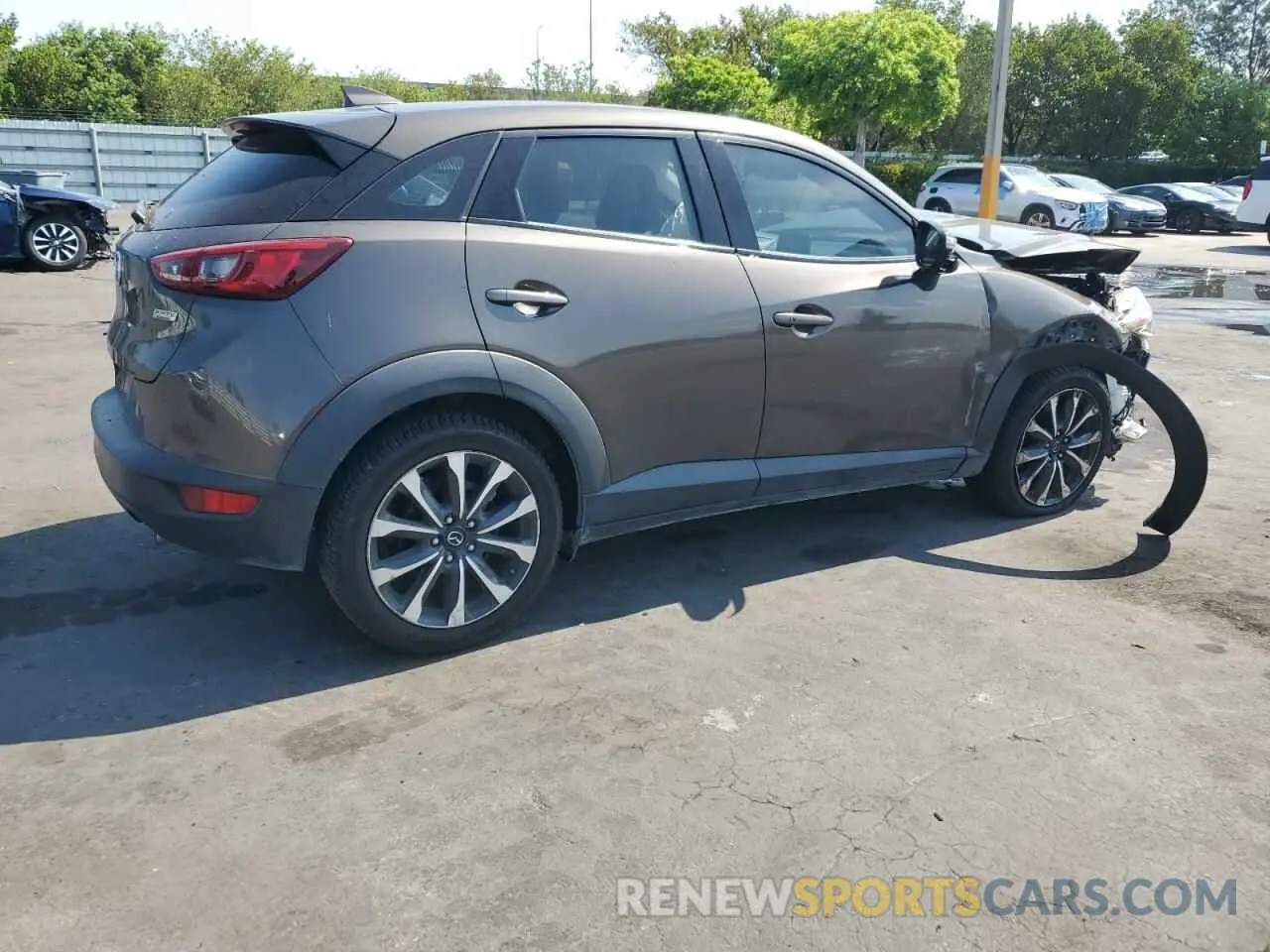 3 Photograph of a damaged car JM1DKDC73K1406427 MAZDA CX-3 2019