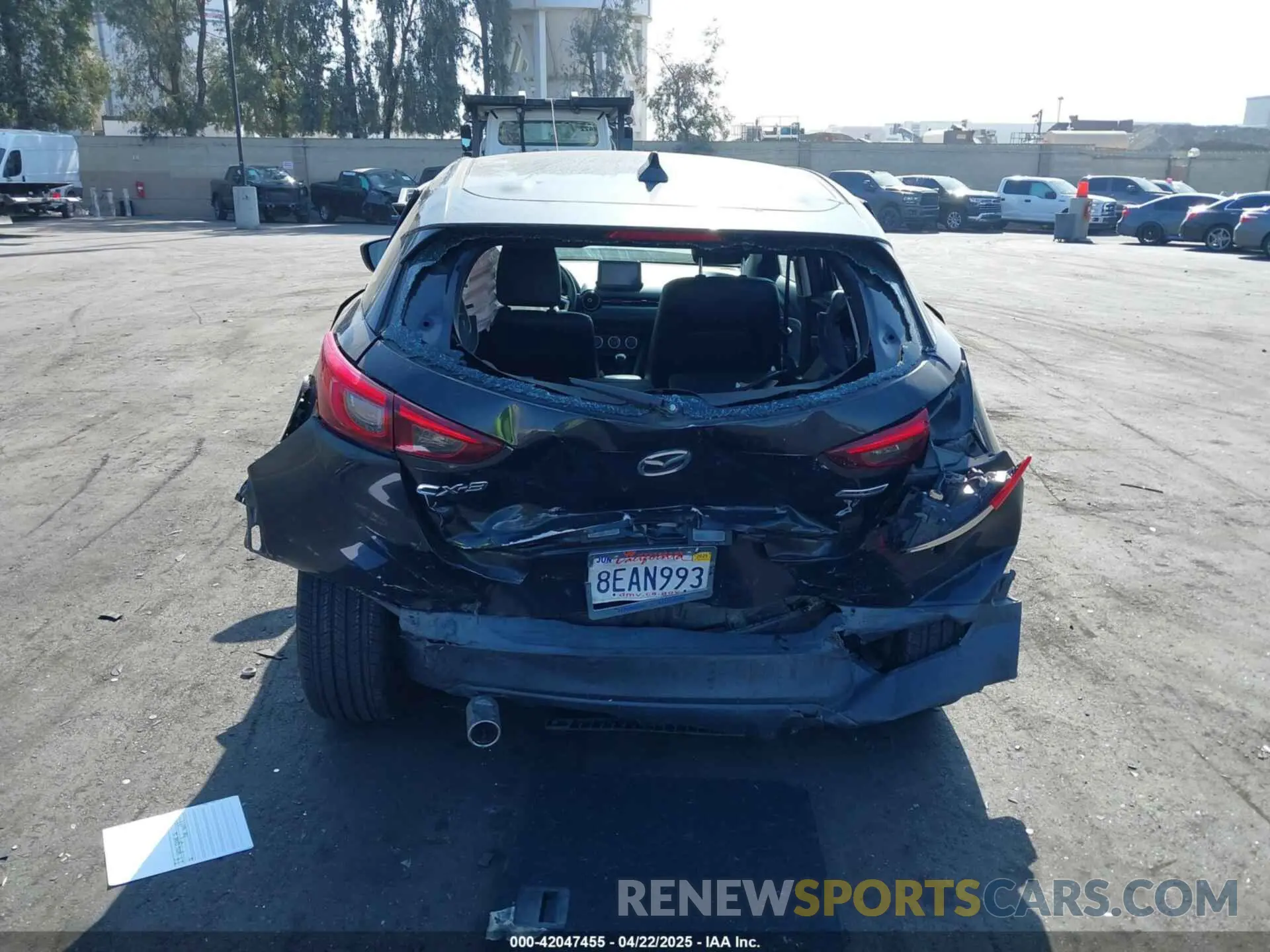17 Photograph of a damaged car JM1DKDC7XK1406974 MAZDA CX-3 2019