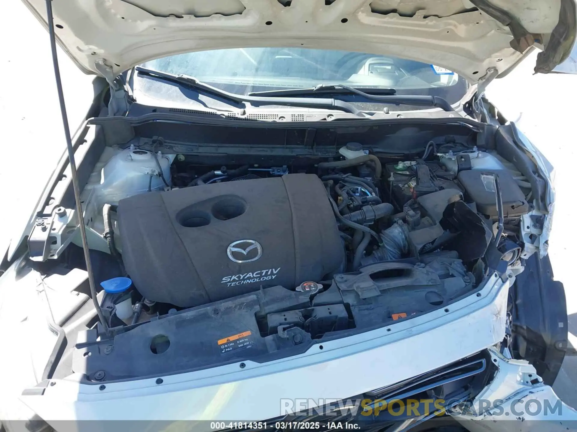 10 Photograph of a damaged car JM1DKDD78K0408033 MAZDA CX-3 2019