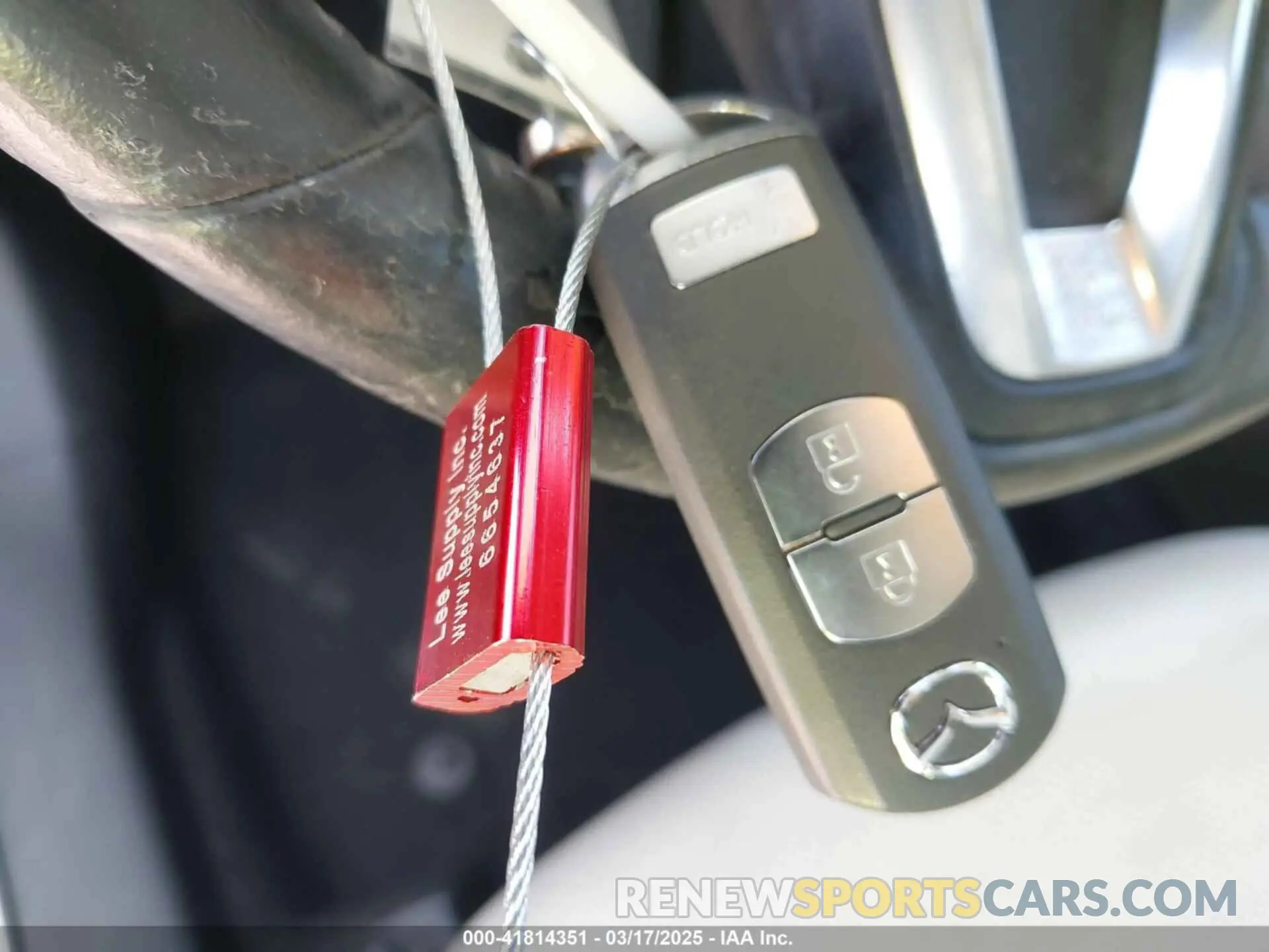 11 Photograph of a damaged car JM1DKDD78K0408033 MAZDA CX-3 2019