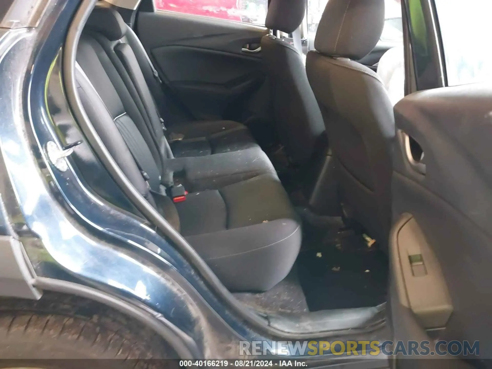 8 Photograph of a damaged car JM1DKFB70K1453573 MAZDA CX-3 2019