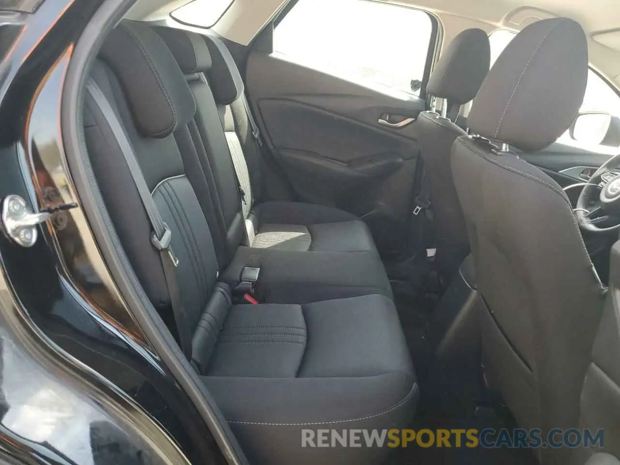 11 Photograph of a damaged car JM1DKFB70K1459566 MAZDA CX-3 2019