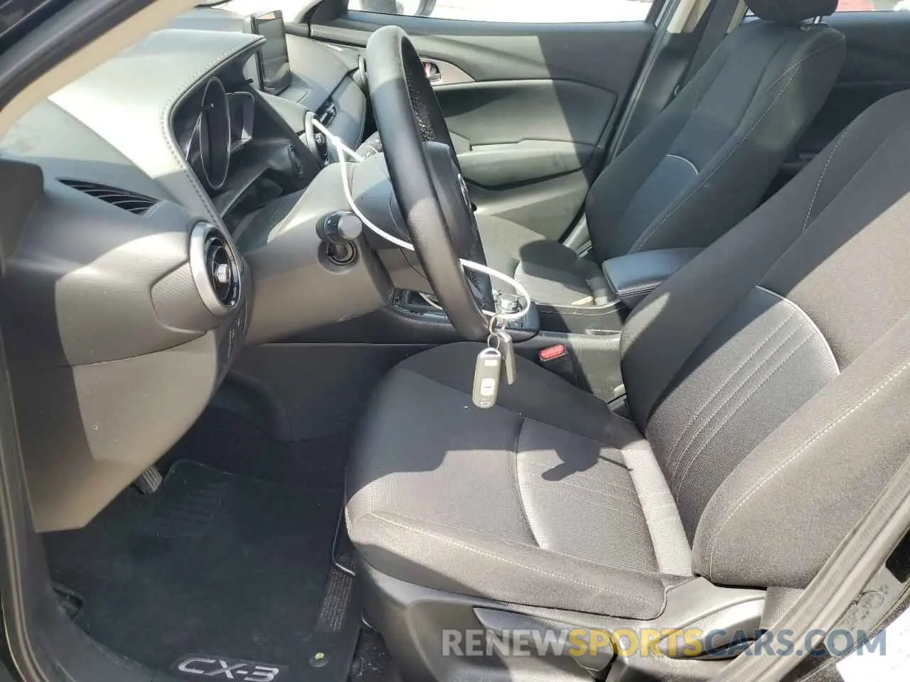 7 Photograph of a damaged car JM1DKFB70K1459566 MAZDA CX-3 2019