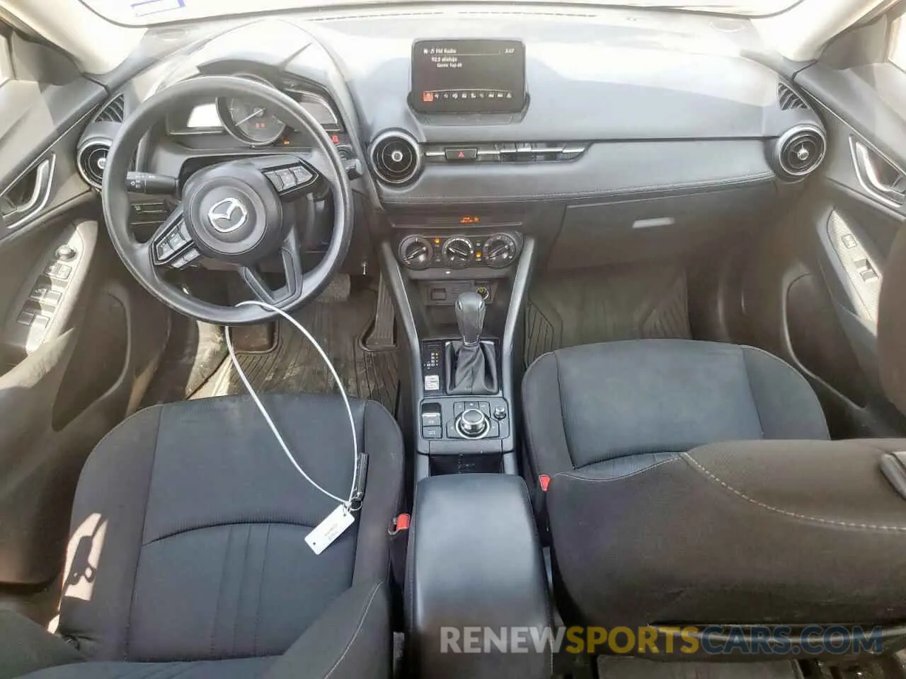 8 Photograph of a damaged car JM1DKFB72K1460962 MAZDA CX-3 2019
