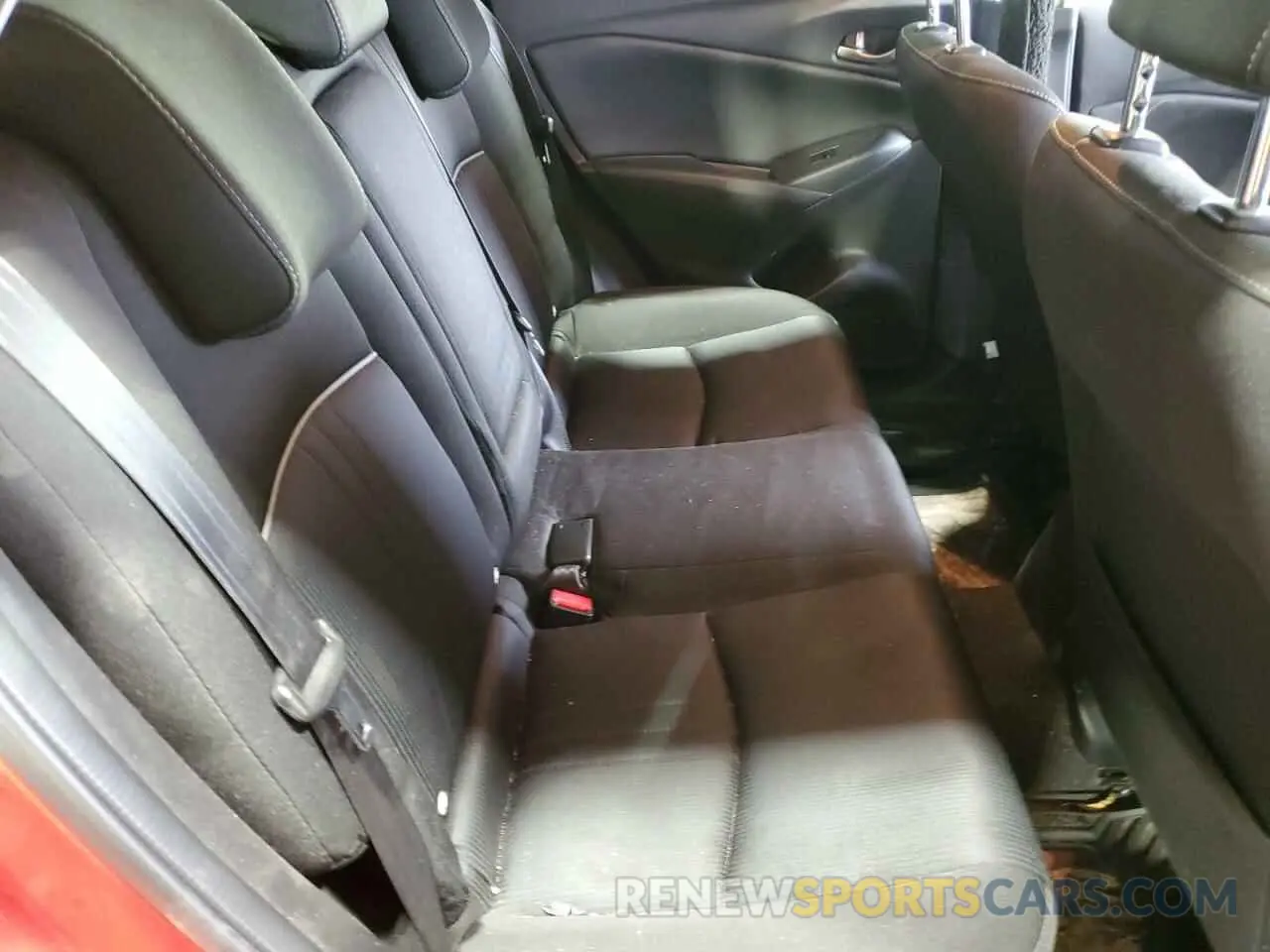 11 Photograph of a damaged car JM1DKFB74K0440556 MAZDA CX-3 2019