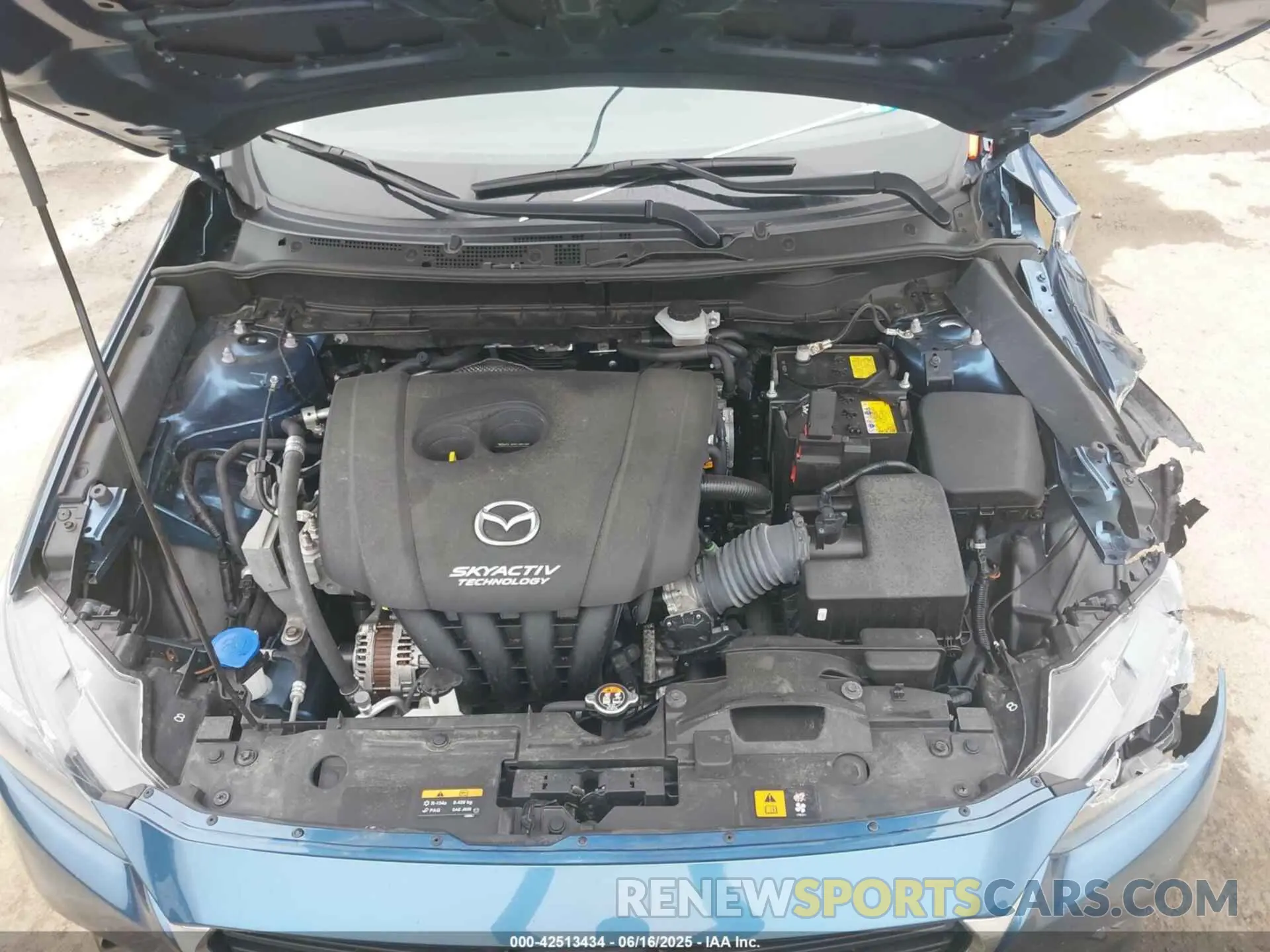 10 Photograph of a damaged car JM1DKFB74K1460042 MAZDA CX-3 2019