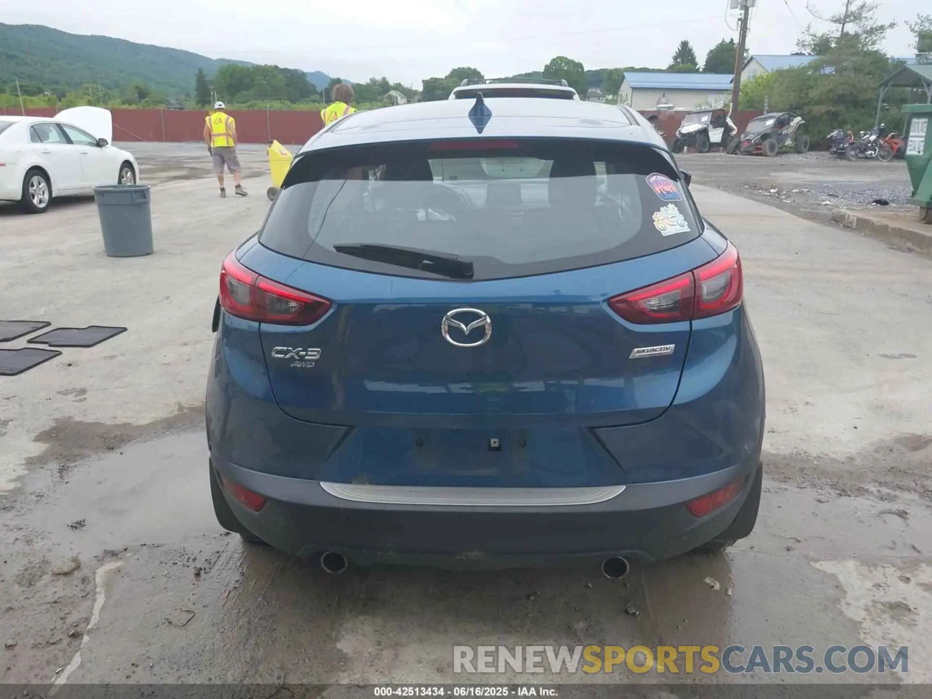 15 Photograph of a damaged car JM1DKFB74K1460042 MAZDA CX-3 2019