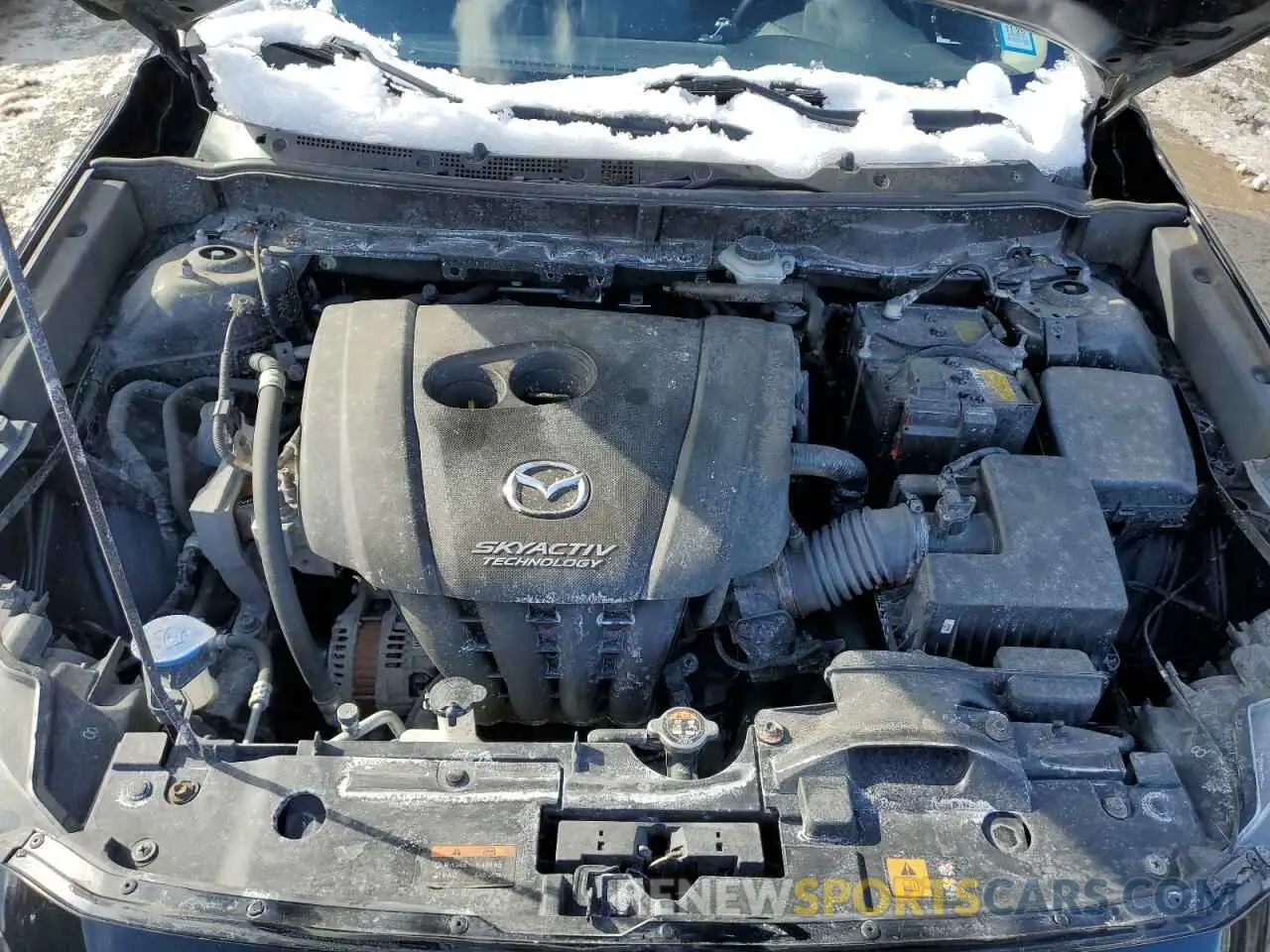 11 Photograph of a damaged car JM1DKFB75K1451219 MAZDA CX-3 2019