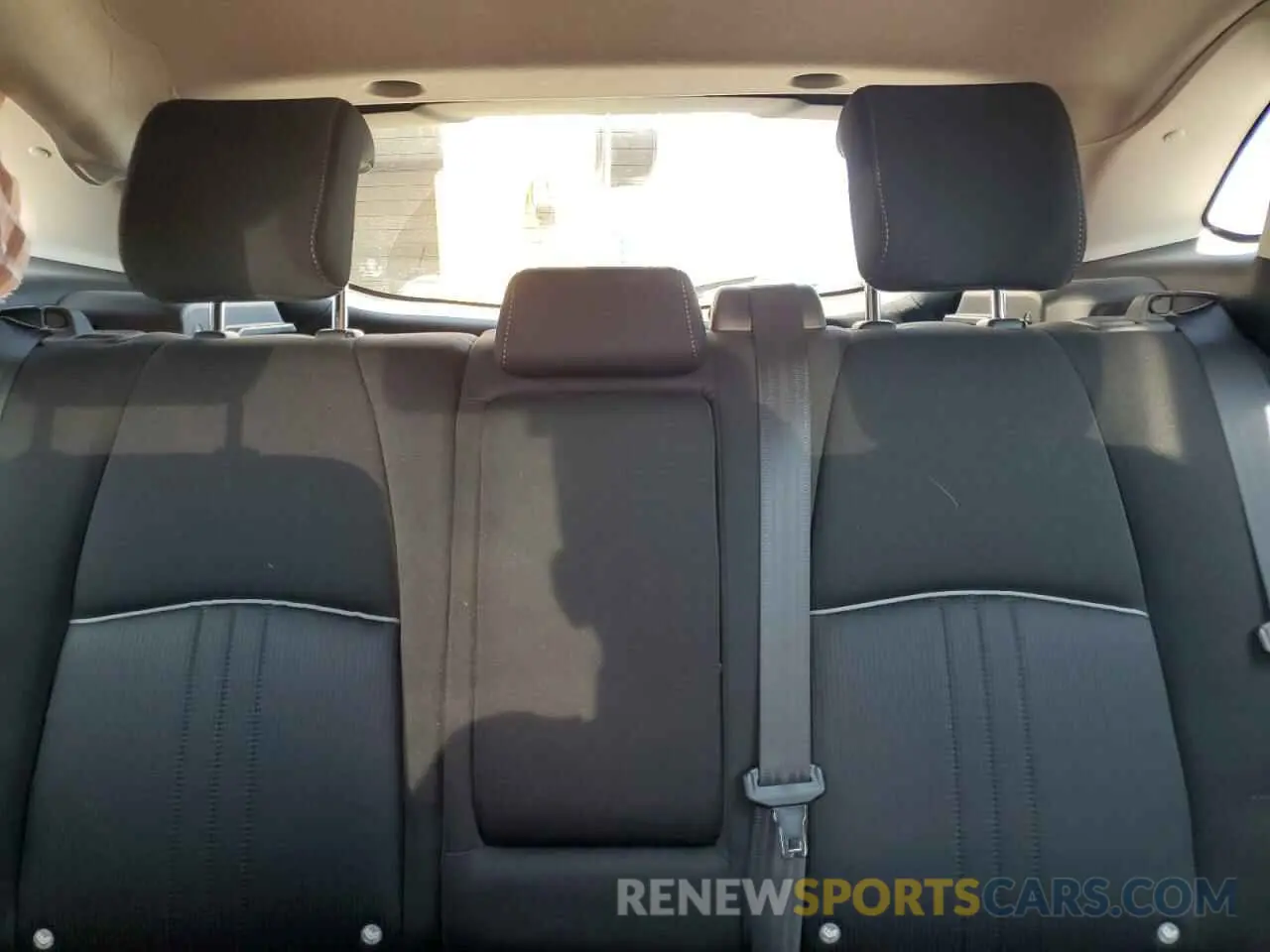 10 Photograph of a damaged car JM1DKFB76K1417435 MAZDA CX-3 2019