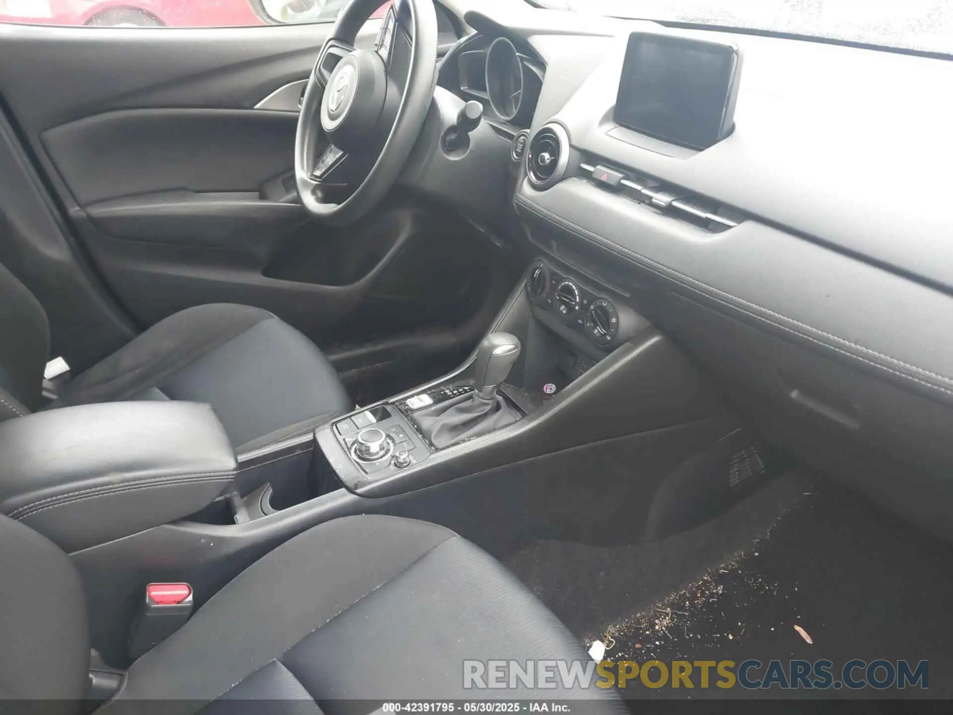 5 Photograph of a damaged car JM1DKFB79K0443792 MAZDA CX-3 2019