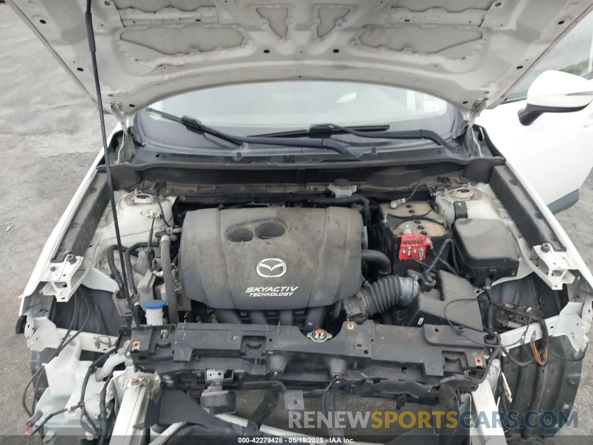 10 Photograph of a damaged car JM1DKFC70K0424269 MAZDA CX-3 2019