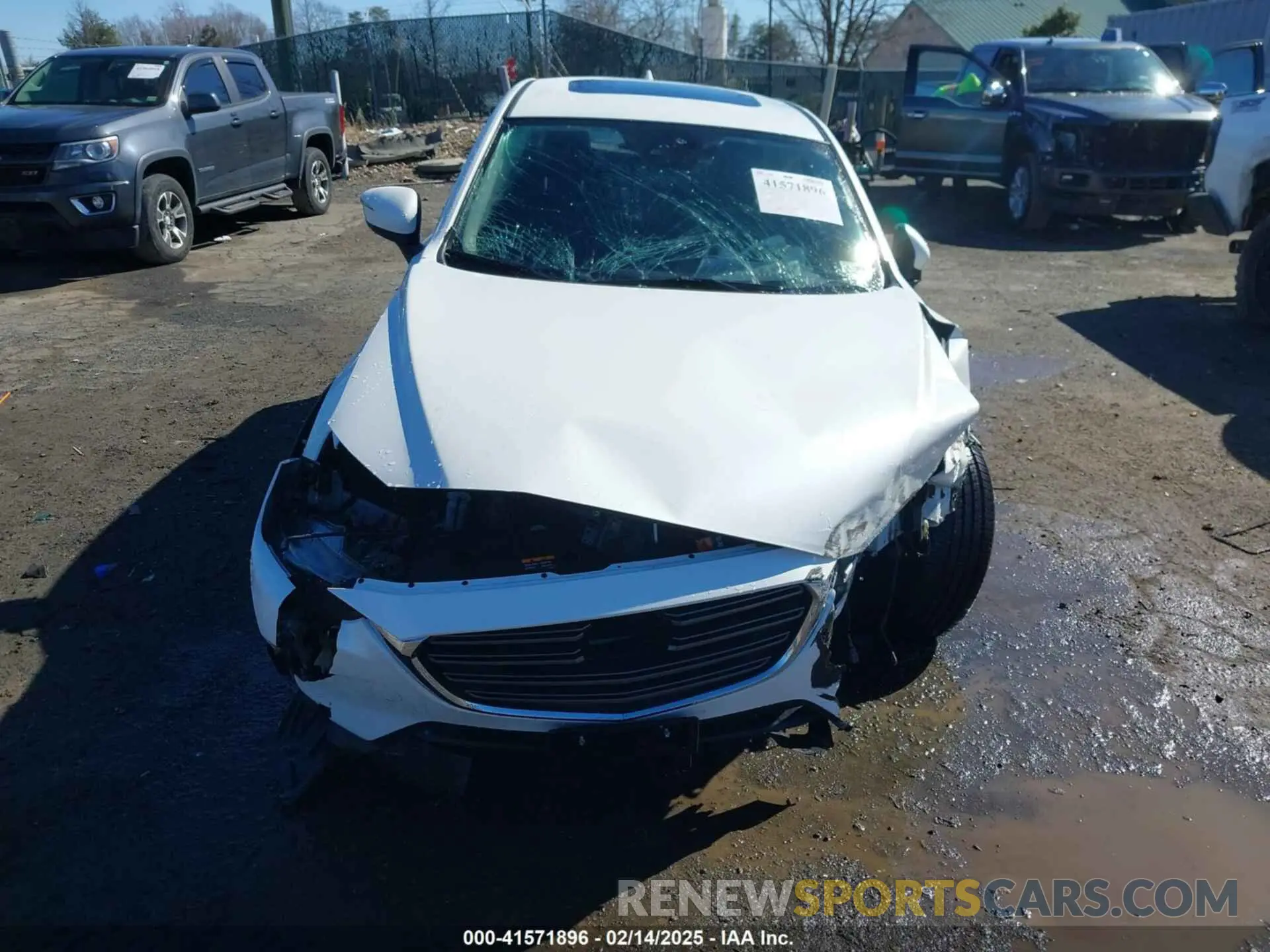 6 Photograph of a damaged car JM1DKFC70K0428242 MAZDA CX-3 2019